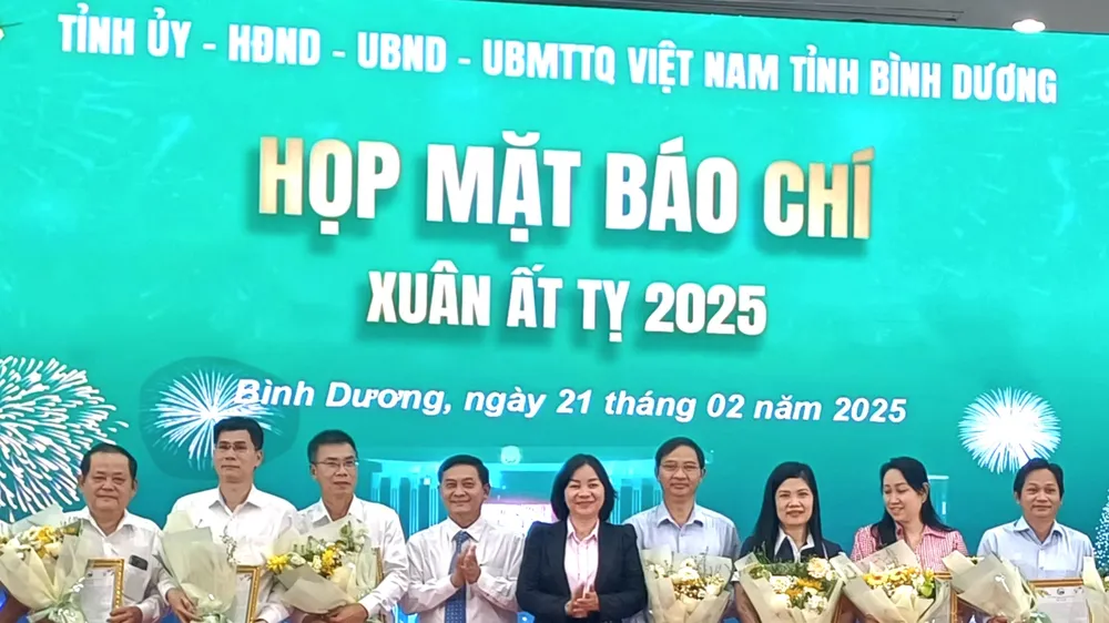 Báo chí là đối tác chiến lược, cùng xây dựng tỉnh Bình Dương phát triển hiện đại