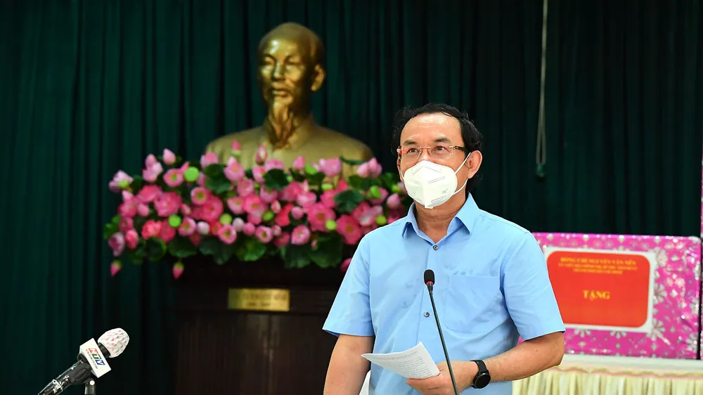 Bí thư Thành ủy TPHCM Nguyễn Văn Nên phát biểu trong buổi làm việc với huyện Cần Giờ, ngày 12-9-2021. Ảnh: VIỆT DŨNG
