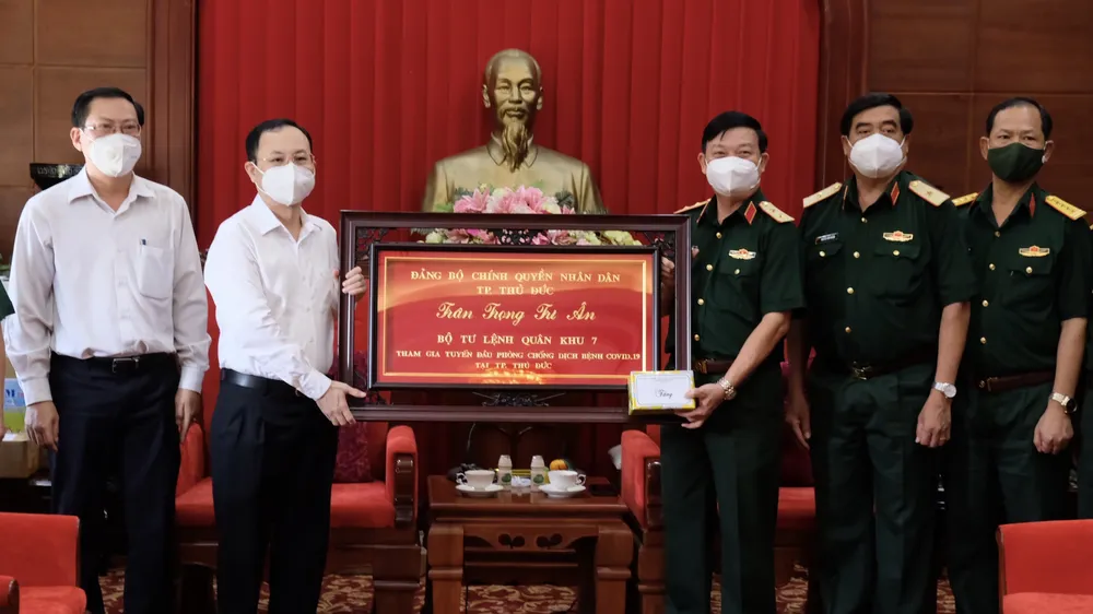 TP Thủ Đức tri ân lực lượng vũ trang hỗ trợ phòng chống dịch Covid-19