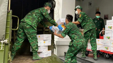 Quân đội phát huy vai trò xung kích, nòng cốt, tiên phong trên mặt trận phòng chống dịch Covid-19