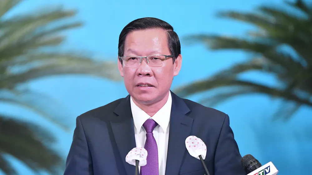 Chủ tịch UBND TPHCM Phan Văn Mãi: Mong kiều bào hiến kế, đầu tư để TPHCM phát triển sau đại dịch