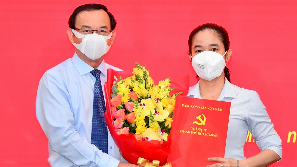 Đồng chí Lê Thị Hờ Rin giữ chức Phó Chủ nhiệm Ủy ban Kiểm tra Thành ủy TPHCM