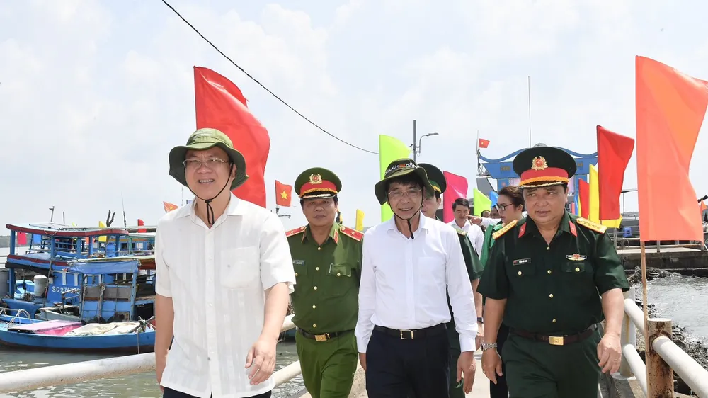 Nâng cao đời sống vật chất, tinh thần người dân xã đảo duy nhất của TPHCM