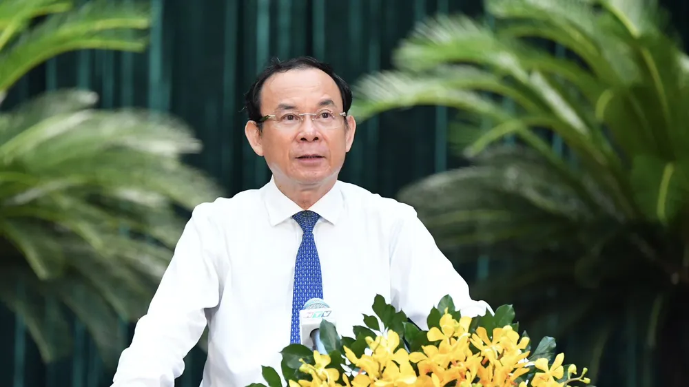 Bí thư Thành ủy TPHCM: Thực hiện Nghị quyết 98, không có chỗ cho cán bộ làm làng nhàng