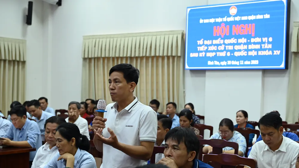 Cử tri kiến nghị giải quyết nhiều vấn đề dân sinh