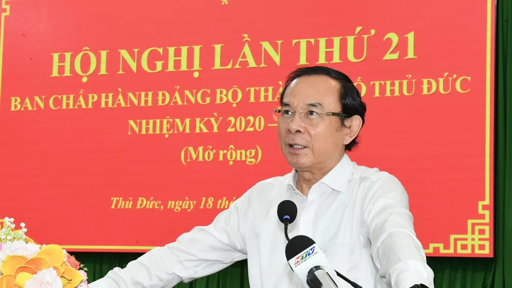 Người dân tham gia hiến kế, góp ý thực hiện Nghị quyết 98 của Quốc hội