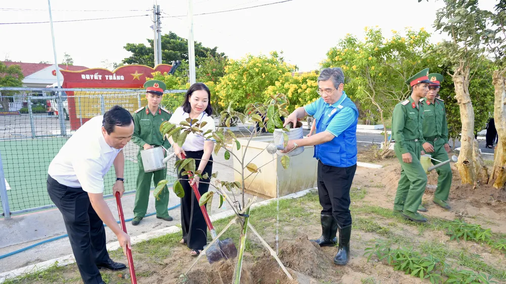 “Vườn cây Đại đoàn kết” tại đặc khu Côn Đảo