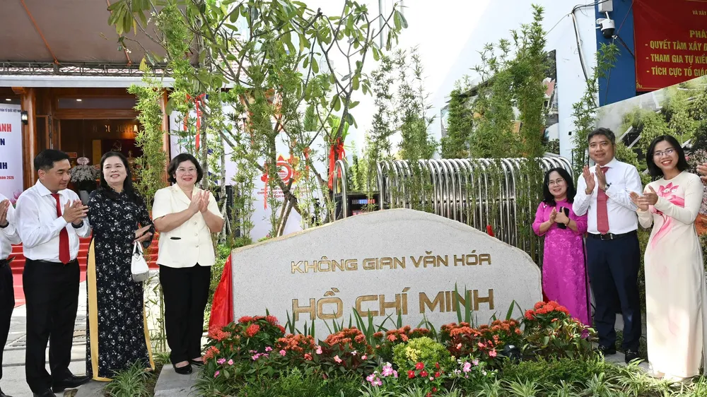 Phó Bí thư Thành ủy TPHCM Văn Thị Bạch Tuyết dự khánh thành Không gian văn hóa Hồ Chí Minh