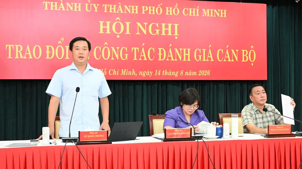 Phó Bí thư Thường trực Thành ủy TPHCM Lê Quốc Phong kết luận hội nghị