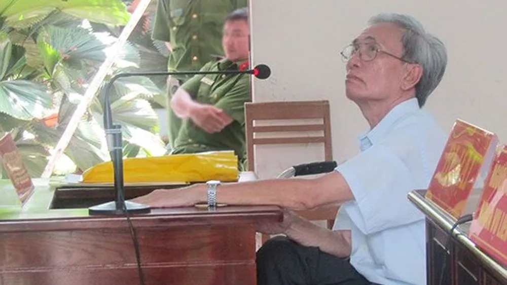 Hủy án phúc thẩm, giữ nguyên bản án 3 năm tù giam đối với Nguyễn Khắc Thủy