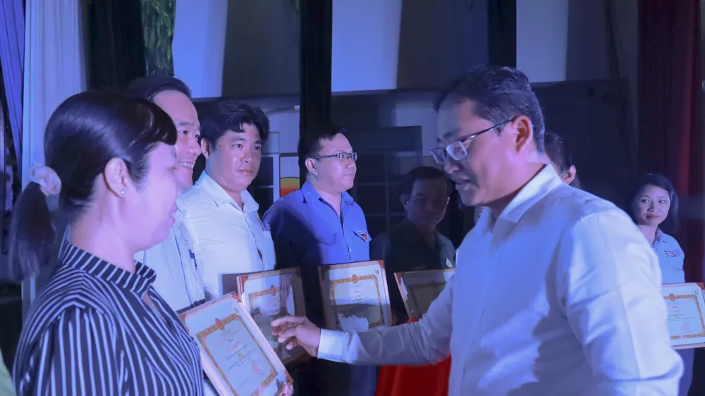 Quận 11 hoàn thành mục tiêu không còn hộ nghèo theo chuẩn nghèo thành phố giai đoạn 2019-2020