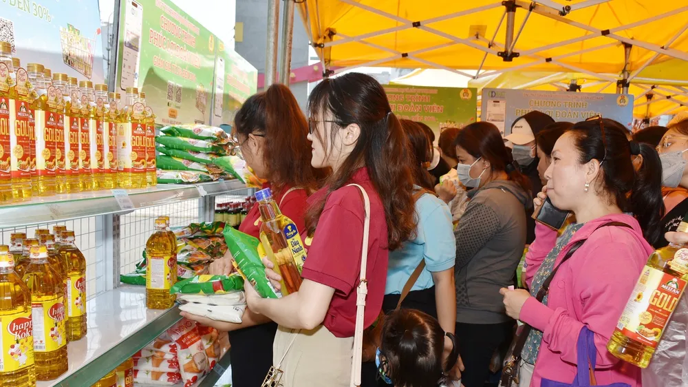 Quận 10 khai mạc "Tháng công nhân" năm 2023