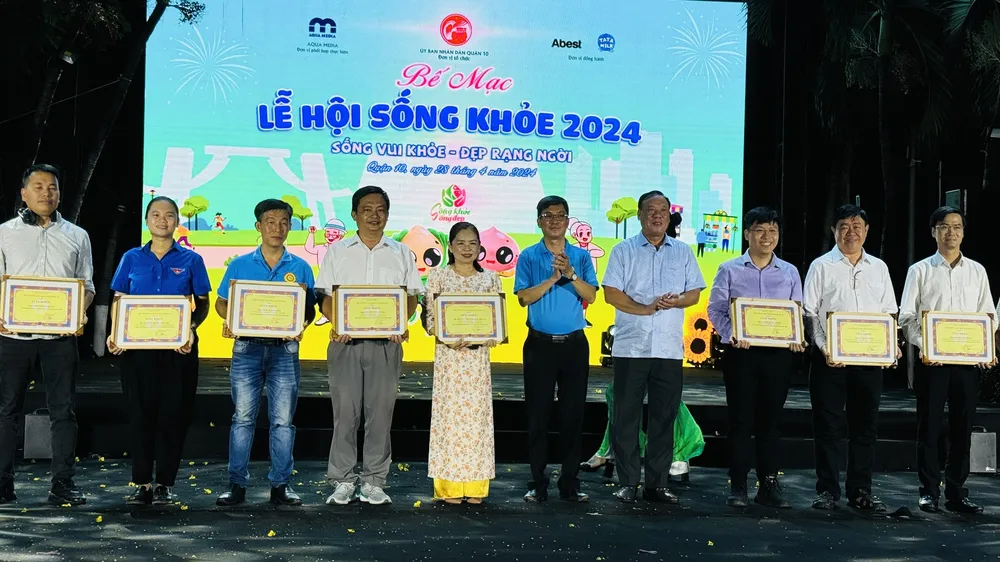 Gần 10.000 người dân, du khách tham quan và trải nghiệm tại Lễ hội Sống khỏe quận 10 (TPHCM)