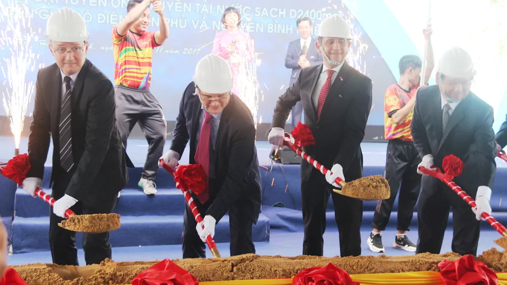Lễ khởi công dự án vào sáng 15-11