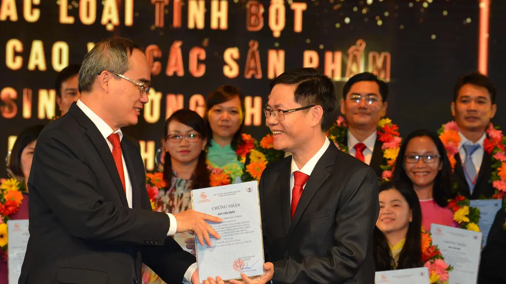 Bí thư Thành ủy TPHCM Nguyễn Thiện Nhân: “Lãng phí tiềm năng sáng tạo là có lỗi”