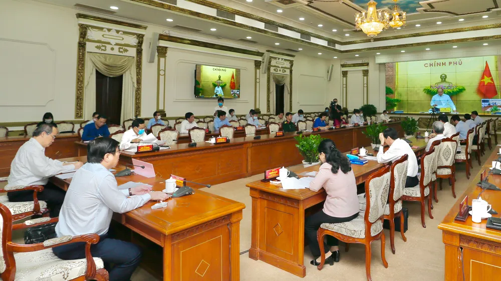 Thủ tướng Nguyễn Xuân Phúc: TPHCM cần đón nhận cơ hội vàng về đầu tư