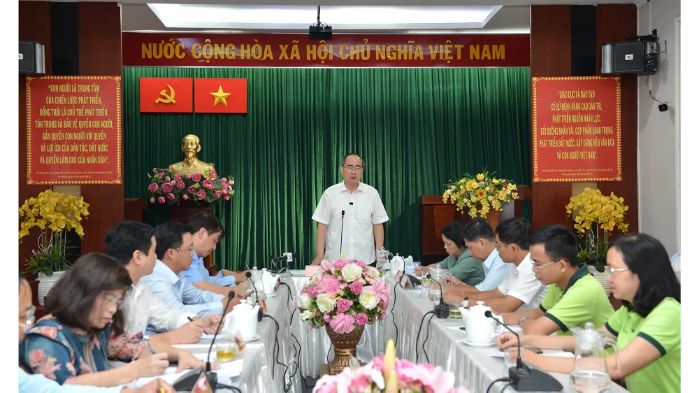 Bí thư Thành ủy TPHCM Nguyễn Thiện Nhân: Chỉnh trang chợ Gà Gạo là dự án trọng điểm trong nhiệm kỳ tới