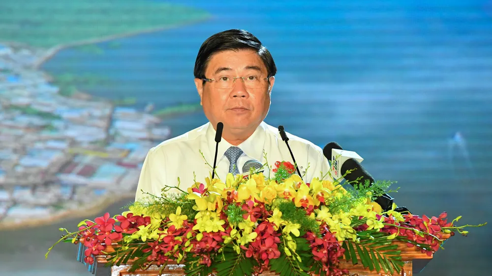 Chủ tịch UBND TPHCM Nguyễn Thành Phong: Tạo mọi thuận lợi để Cần Giờ hoàn thành nhiệm vụ