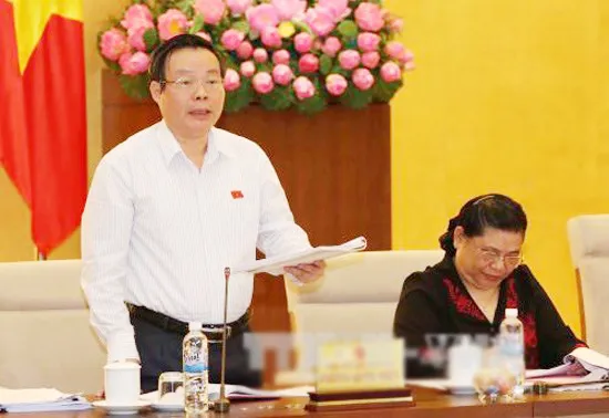 Phó Chủ tịch Quốc hội Phùng Quốc Hiển.