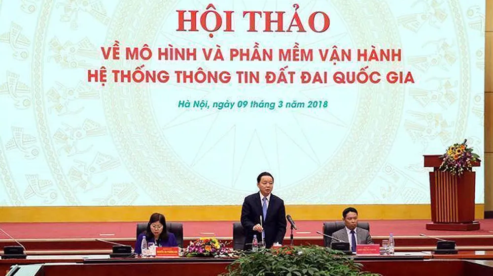 Bộ trưởng Bộ TN-MT Trần Hồng Hà chủ trì Hội thảo 
