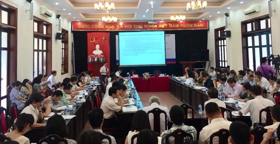 Quang cảnh hội thảo tại CIEM sáng 24-5