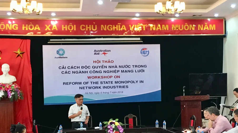 TS Nguyễn Đình Cung, Viện trưởng CIEM phát biểu khai mạc Hội thảo
