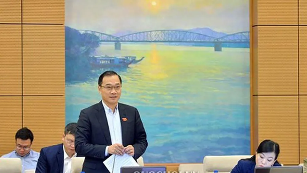 Ông Vũ Hồng Thanh - Chủ nhiệm Ủy ban Kinh tế phát biểu tại phiên họp UBTVQH 