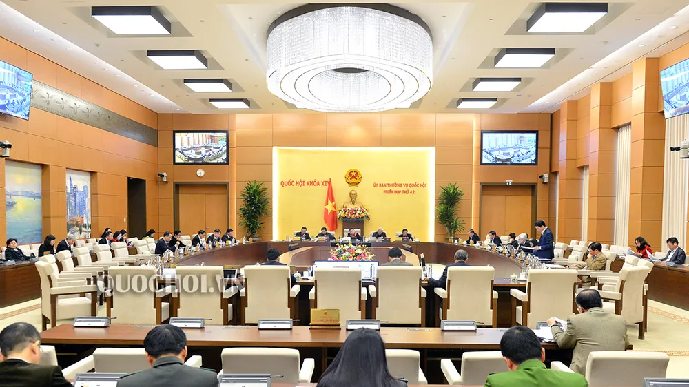 Toàn cảnh phiên họp UBTVQH 