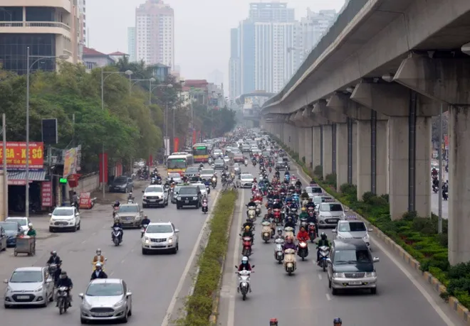 Luật Cư trú hiện hành quy định thêm 2 điều kiện riêng đối với việc đăng ký thường trú vào thành phố trực thuộc Trung ương, bên cạnh những điều kiện chung đối với tất cả các địa phương
