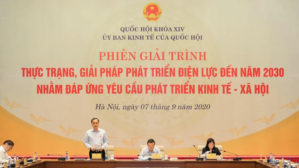 Toàn cảnh phiên giải trình 
