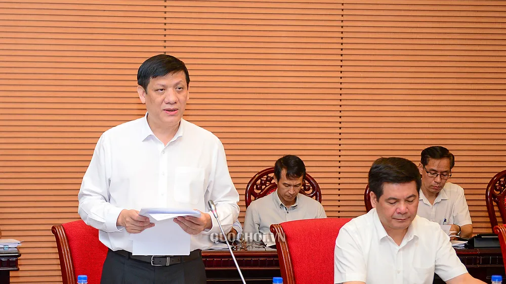 Triệt để công khai giá thiết bị y tế và kết quả đấu thầu ​