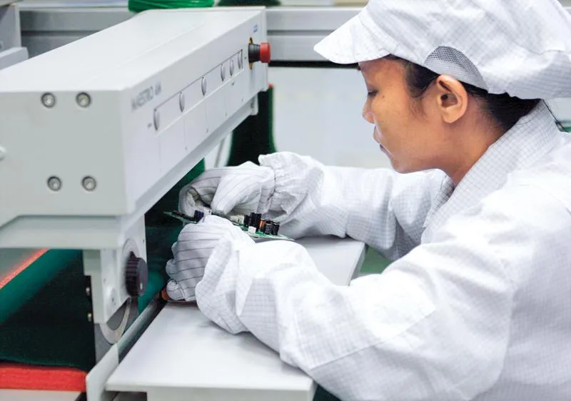 Vốn thực hiện của các dự án đầu tư trực tiếp nước ngoài ước đạt 9,24 tỷ USD, tăng 6,8% so với cùng kỳ năm 2020