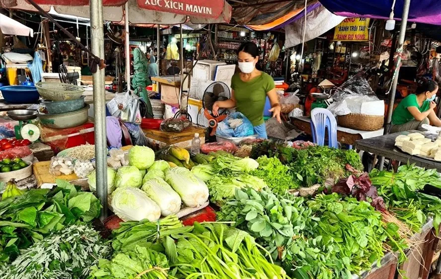 Nhóm hàng ăn và dịch vụ ăn uống tăng 0,67% (làm CPI chung tăng 0,22 điểm phần trăm) trong tháng 7