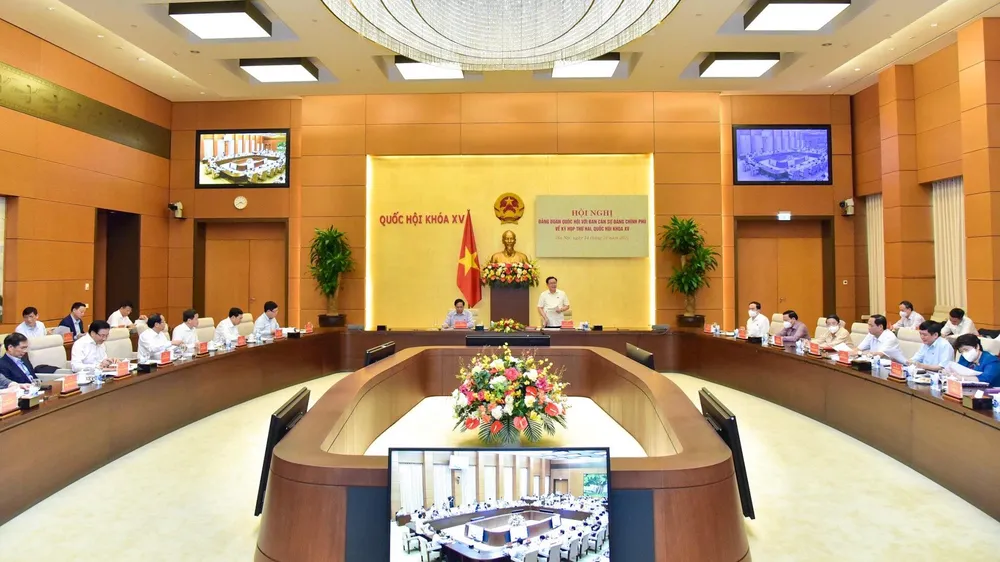 Chủ tịch Quốc hội Vương Đình Huệ và Thủ tướng Chính phủ Phạm Minh Chính chủ trì hội nghị giữa Đảng đoàn Quốc hội và Ban Cán sự Đảng Chính phủ. Ảnh: VIẾT CHUNG 