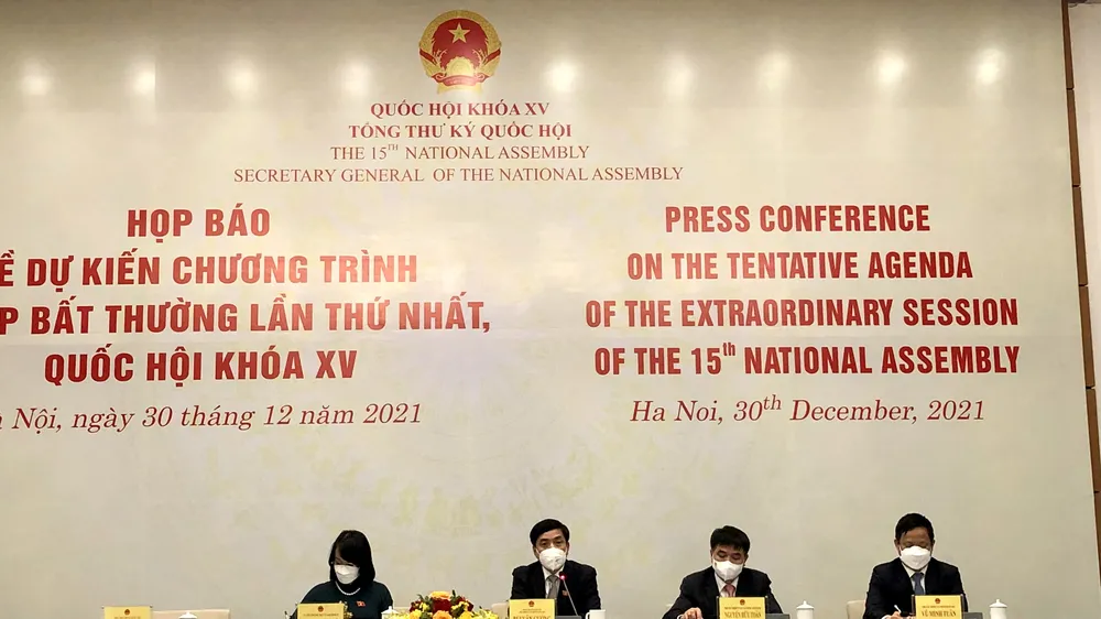 Tổng Thư ký, Chủ nhiệm Văn phòng Quốc hội Bùi Văn Cường chủ trì cuộc họp báo 