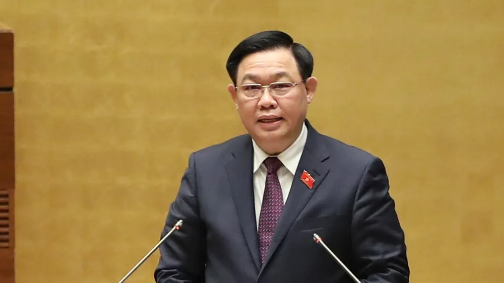 Chủ tịch Quốc hội Vương Đình Huệ phát biểu bế mạc kỳ họp. Ảnh: QUANG PHÚC 