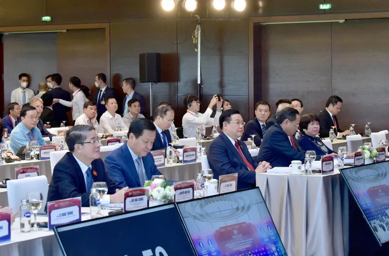 Cho vay theo chương trình hỗ trợ doanh nghiệp và người lao động không phụ thuộc vào room tín dụng
