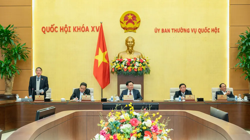 Phó Chủ tịch Quốc hội Nguyễn Đức Hải điều hành phiên họp