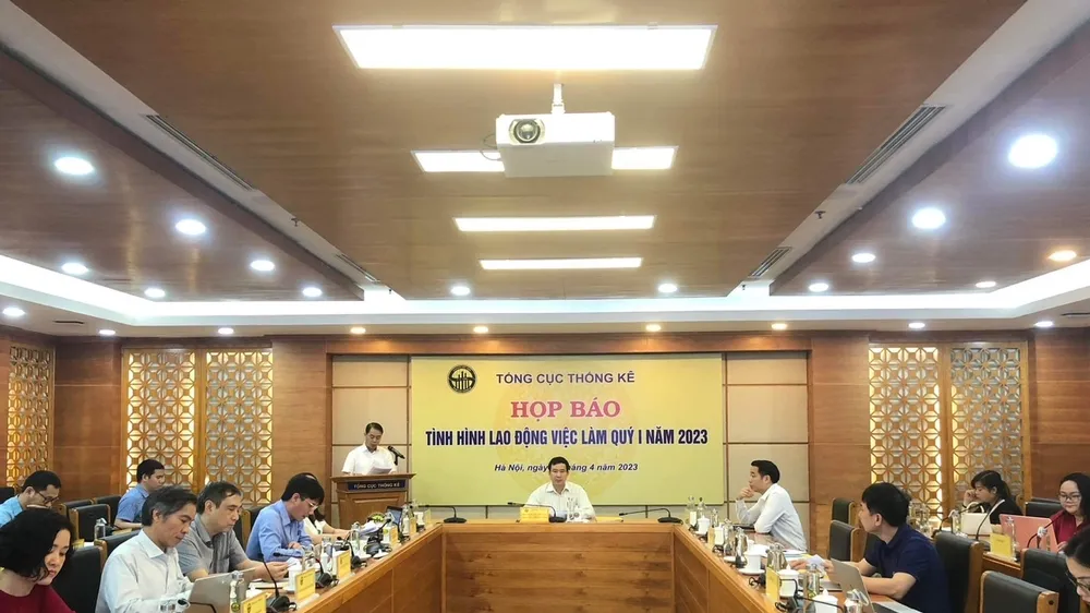Quang cảnh buổi họp báo 