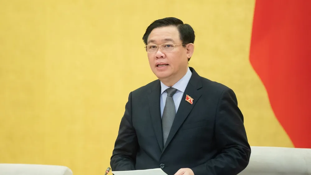 Chủ tịch Quốc hội Vương Đình Huệ phát biểu khai mạc phiên họp chuyên đề pháp luật 