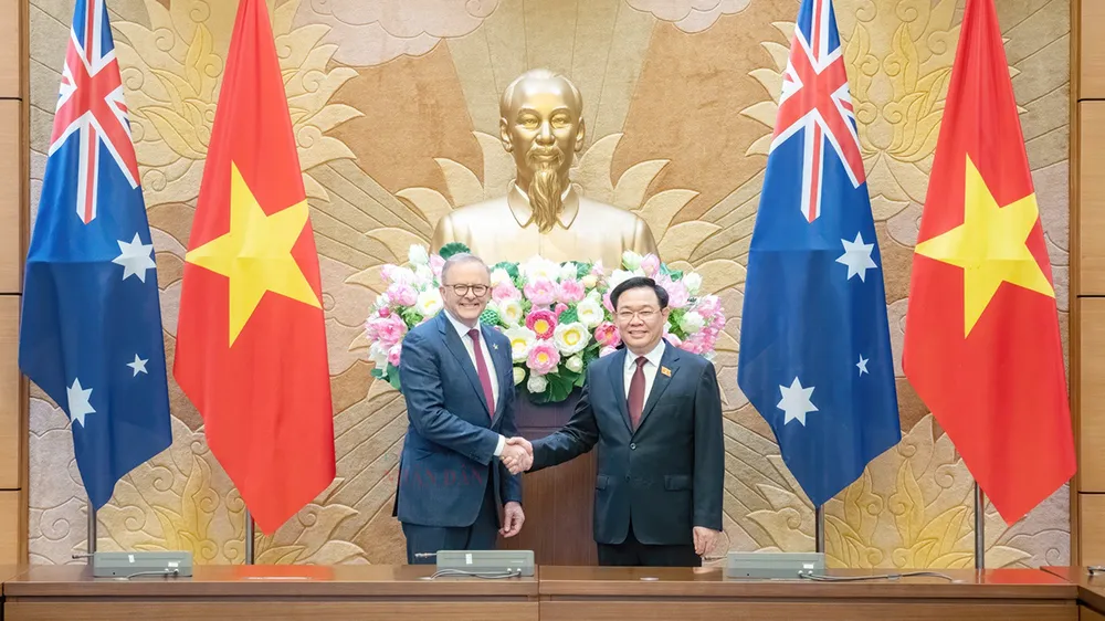 Chủ tịch Quốc hội Vương Đình Huệ và Thủ tướng Australia Anthony Albanese tại Nhà Quốc hội Việt Nam. Ảnh: VIẾT CHUNG 