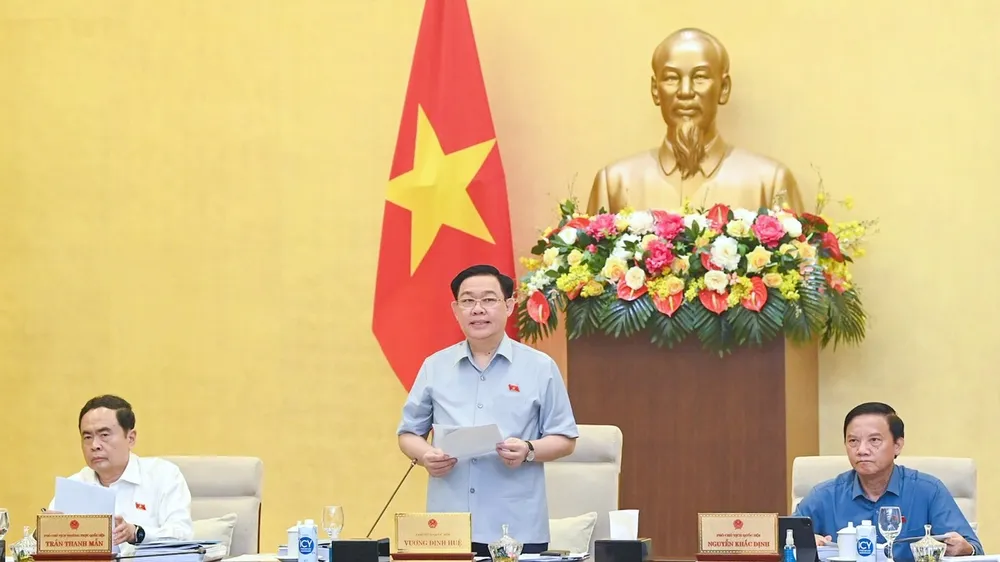 Chủ tịch Quốc hội Vương Đình Huệ chủ trì phiên họp. Ảnh: QUANG PHÚC 