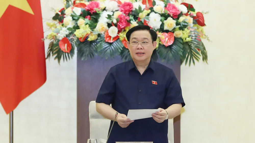 Chủ tịch Quốc hội Vương Đình Huệ phát biểu khai mạc phiên họp thứ 27. Ảnh: QUANG PHÚC 