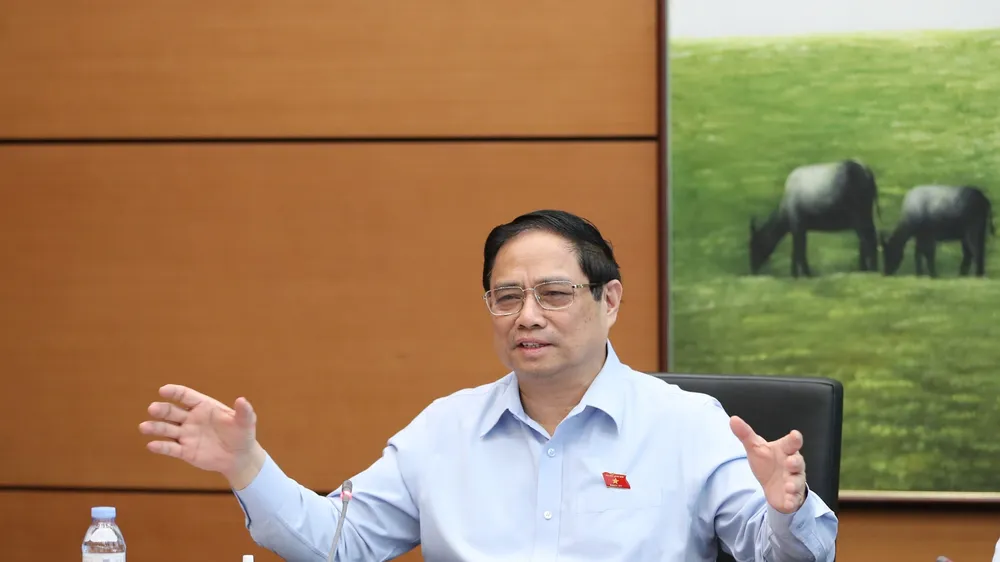 Thủ tướng Chính phủ Phạm Minh Chính phát biểu tại phiên thảo luận tổ về tình hình kinh tế - xã hội sáng 24-10. Ảnh: QUANG PHÚC 