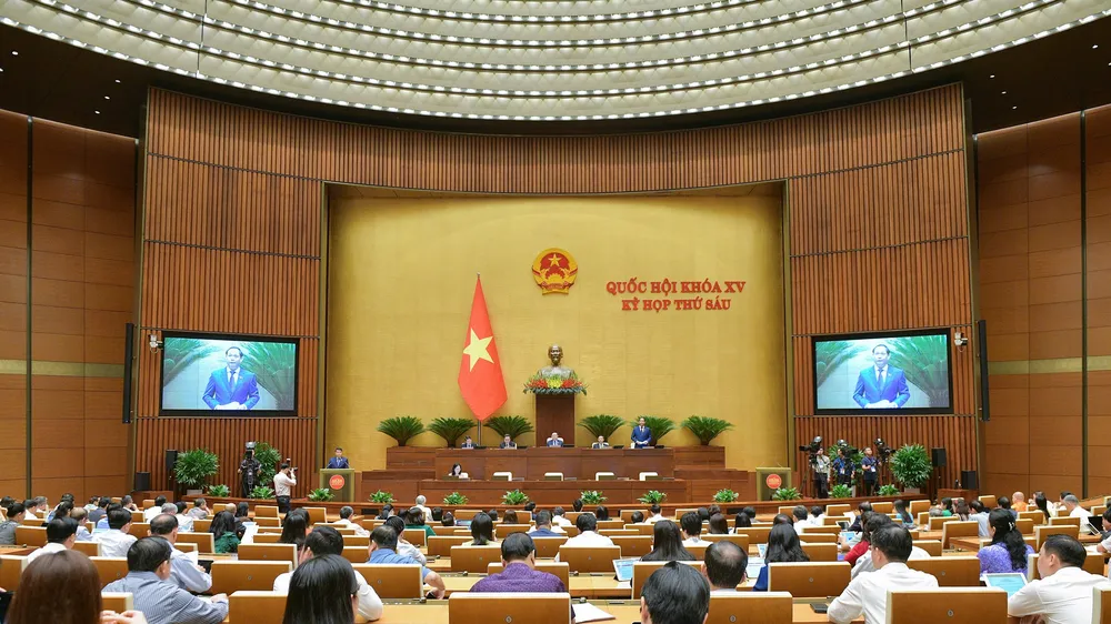 Quang cảnh phiên họp. Ảnh: QUANG PHÚC 