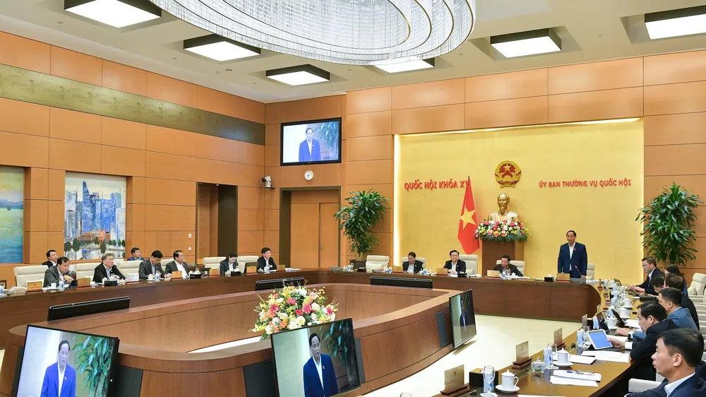 Ủy ban Thường vụ Quốc hội thảo luận một số nội dung lớn tiếp thu, giải trình, chỉnh lý và phương án thông qua dự thảo Luật Đất đai (sửa đổi) 