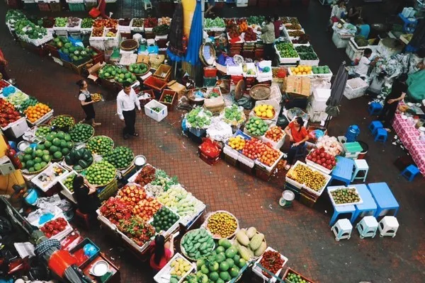 Trong tháng 1, nhóm hàng ăn và dịch vụ ăn uống tăng giá 0,21% 