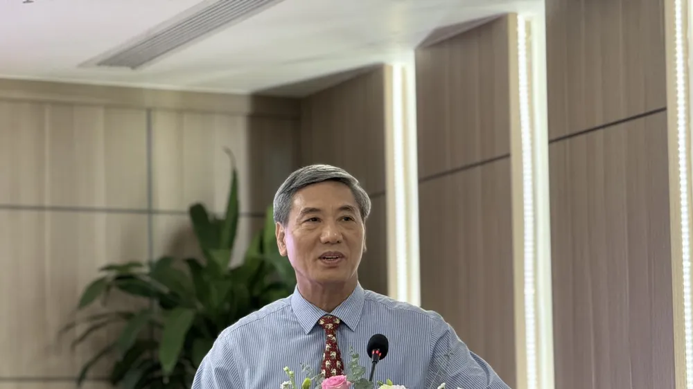 TS. Ngô Công Thành, Phó Chủ tịch ISC, Phó Chủ tịch Liên chi hội tài chính khu công nghiệp Việt Nam giới thiệu Bộ tiêu chí 