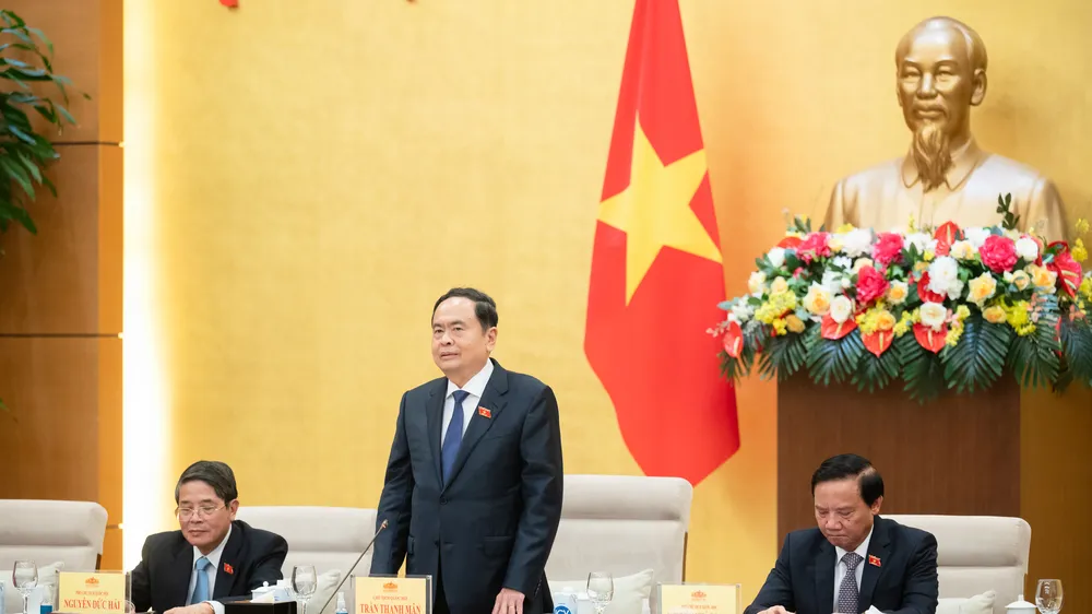 Chủ tịch Quốc hội Trần Thanh Mẫn chủ trì cuộc gặp mặt nữ ĐBQH hoạt động chuyên trách ở Trung ương