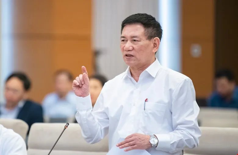 Phó Thủ tướng Chính phủ Hồ Đức Phớc khẳng định ngân sách năm nay "chịu đựng được"
